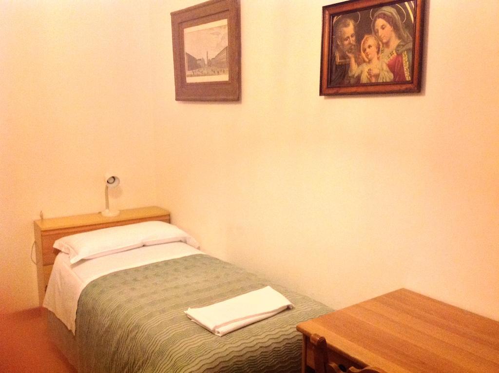 Riva Reno Guesthouse Bologna Szoba fotó