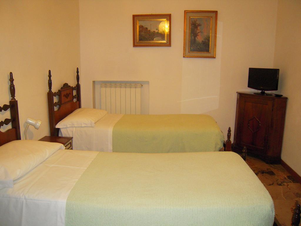 Riva Reno Guesthouse Bologna Kültér fotó