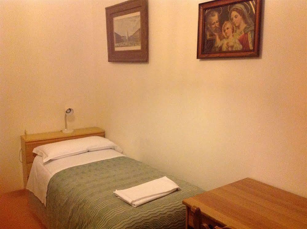 Riva Reno Guesthouse Bologna Kültér fotó
