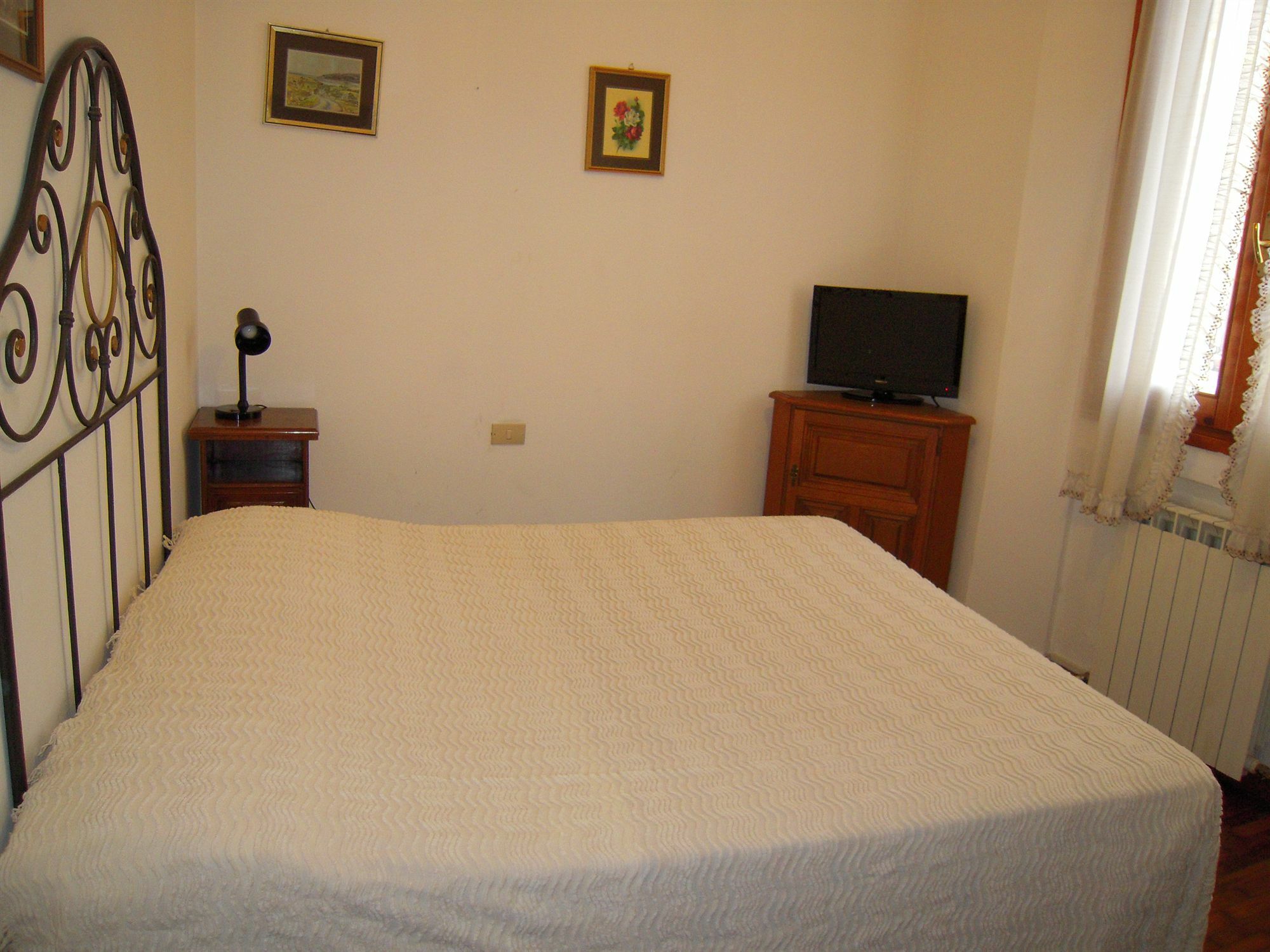 Riva Reno Guesthouse Bologna Kültér fotó